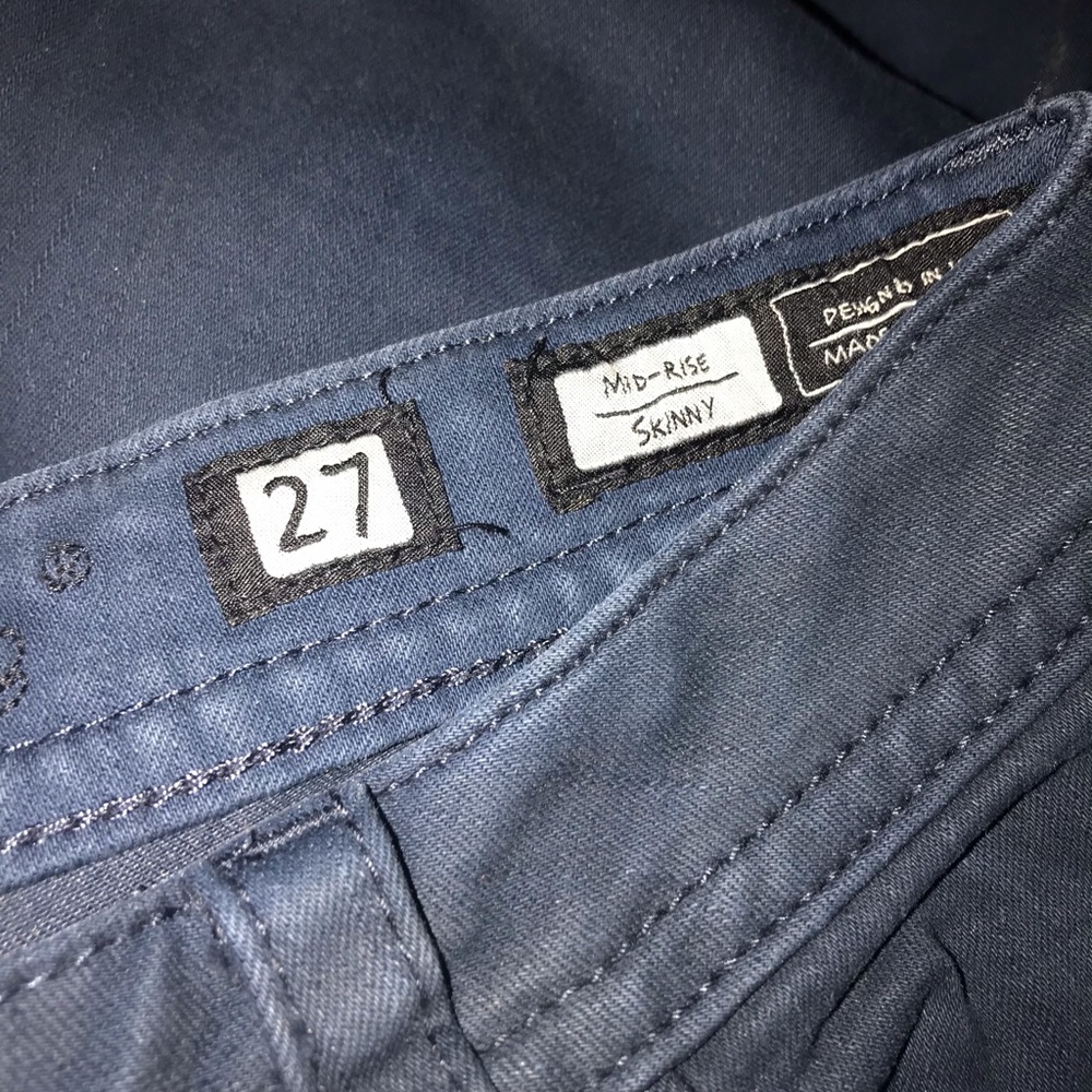 Miss Me navy denim mid rise skinny size 27